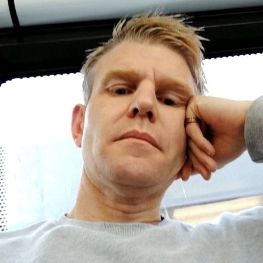 Meet your Posher, Chris